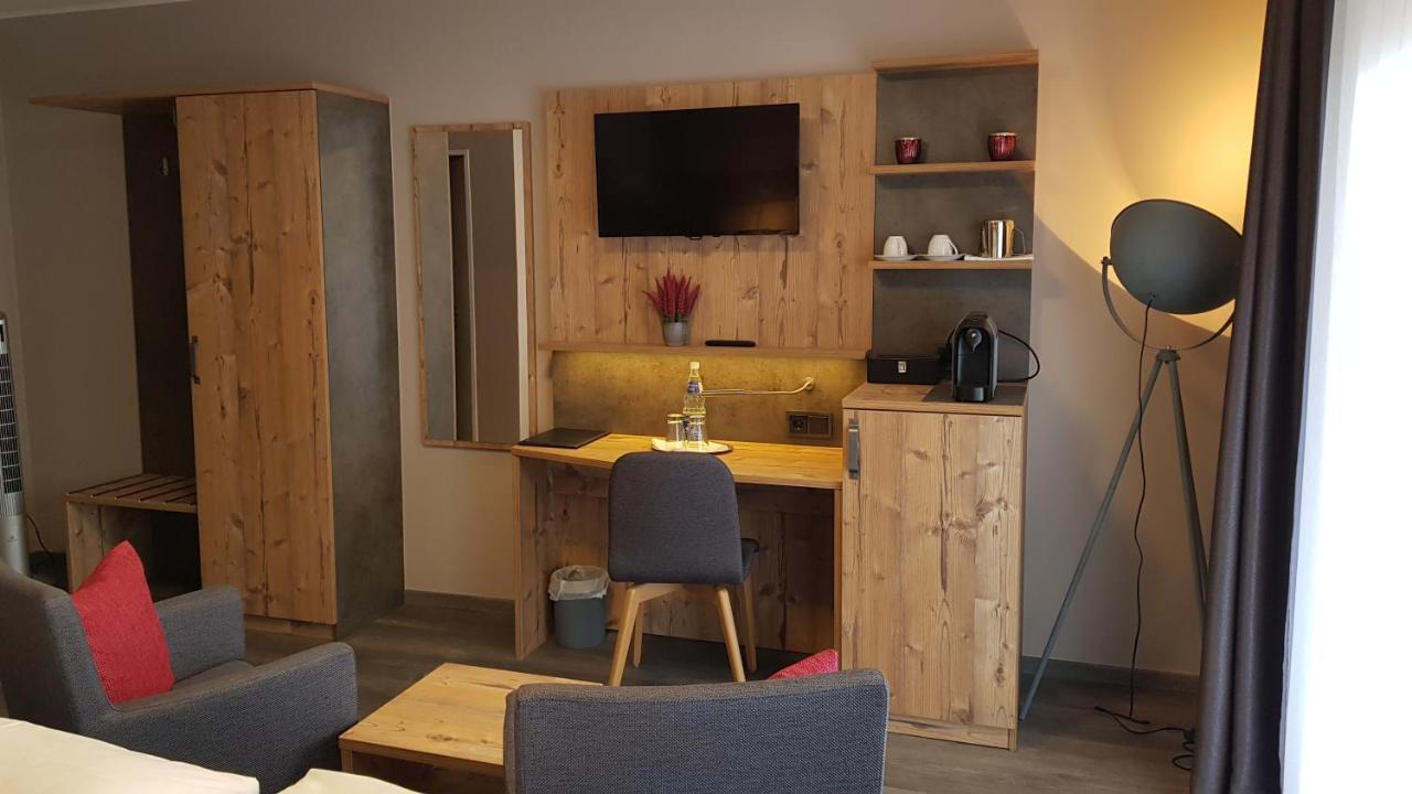 Hotel-Restaurant Zur Linde Altenmedingen Eksteriør billede